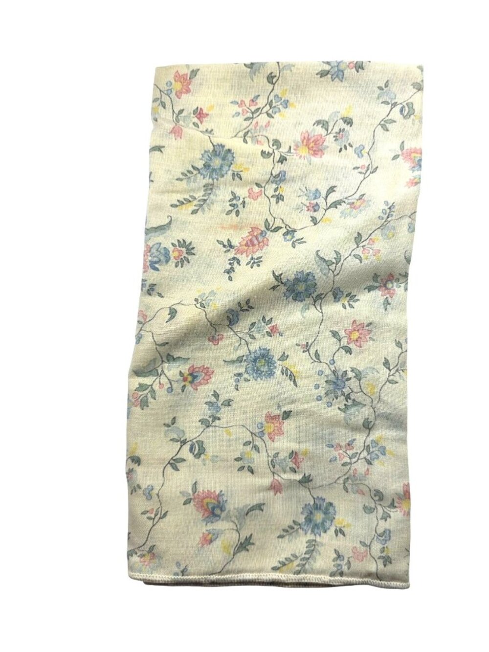 Set Of 4 cloth napkins floral Pastel Cream cottagecore grannycore fairy easter